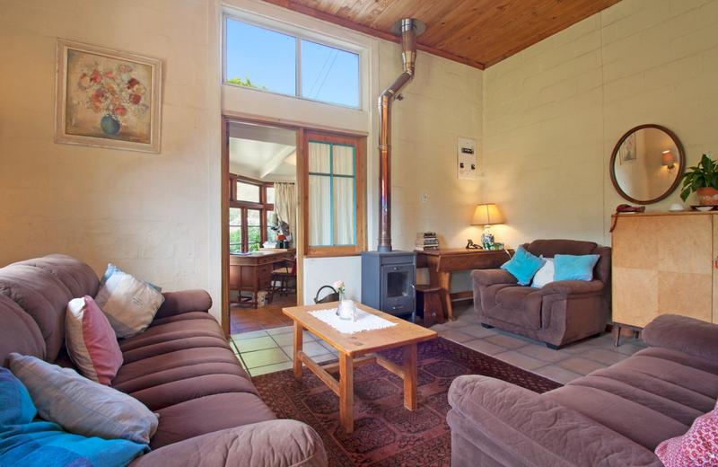 4 Bedroom Property for Sale in Meadowsteads Western Cape